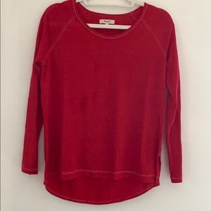 Women’s red longsleeve shirt